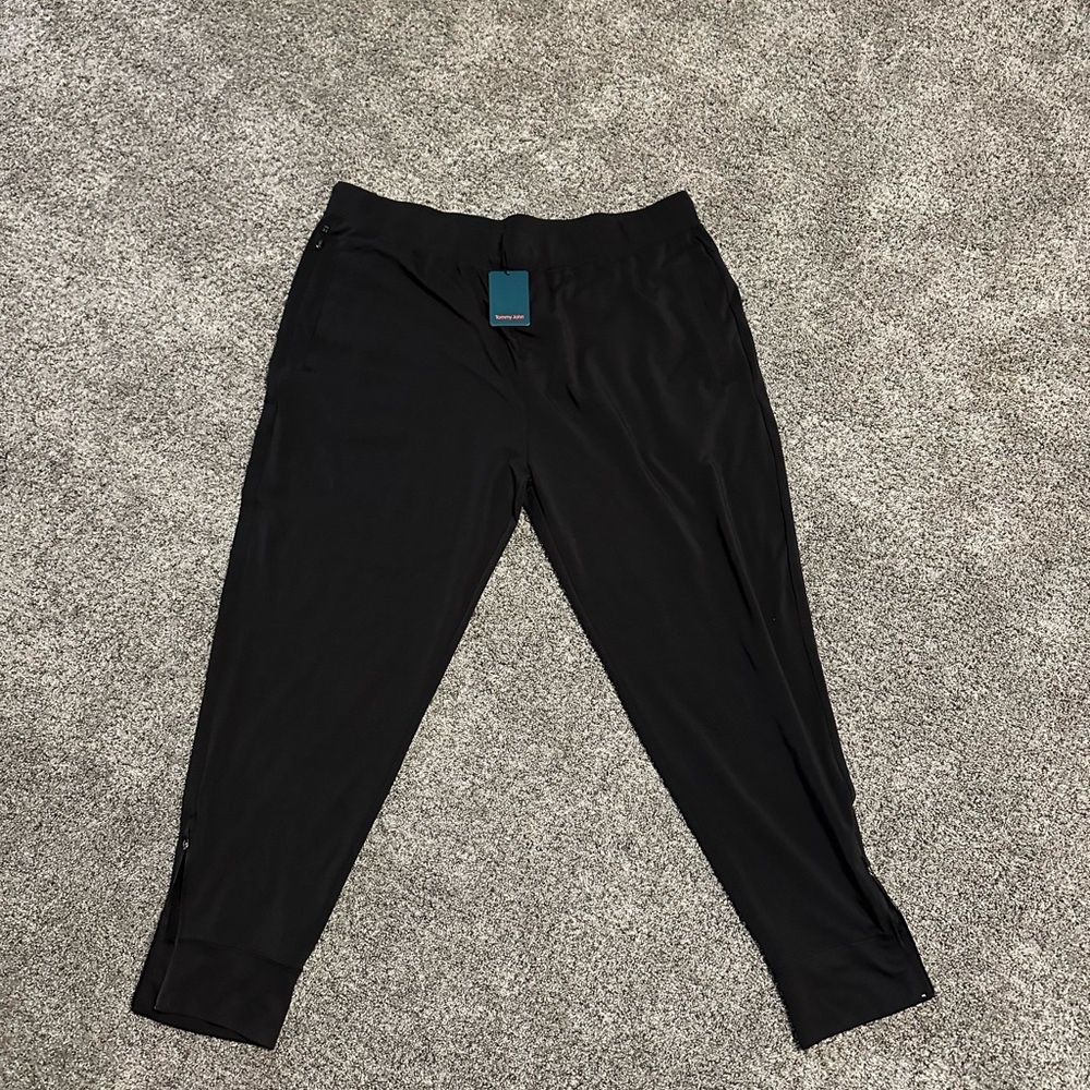 Tommy John brand new black sweatpants